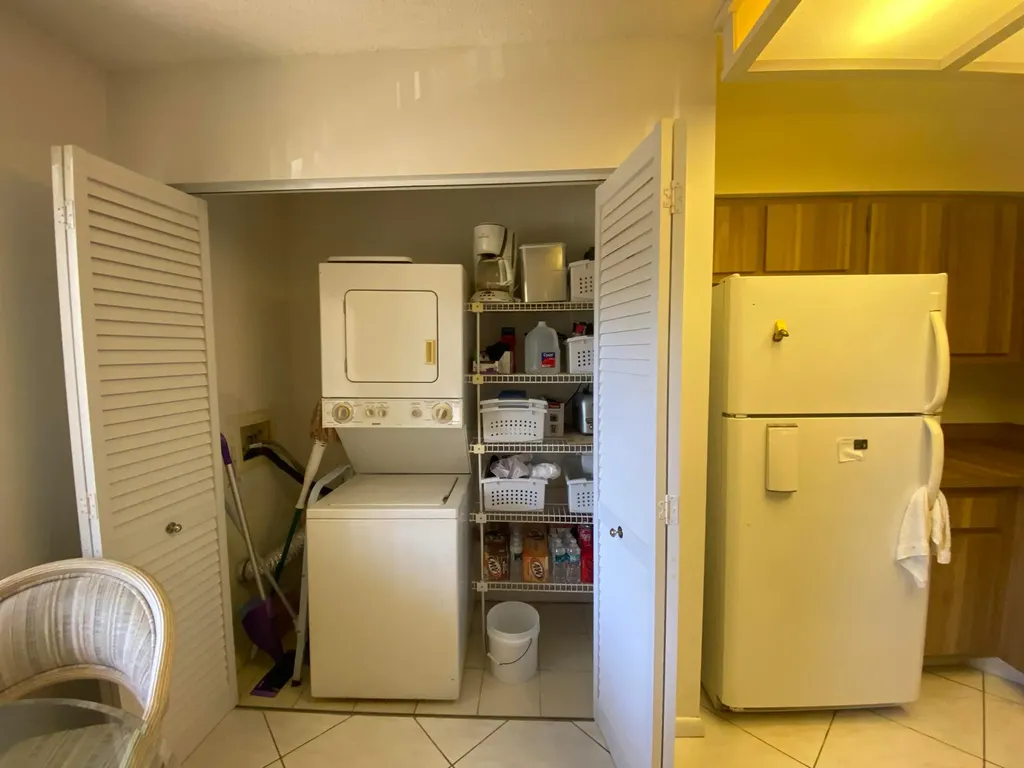 14360 Strathmore Lane Delray Beach FL 33446