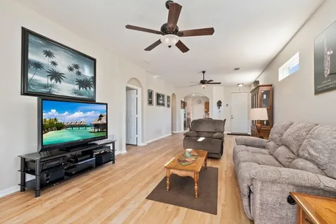 336 SW Coconut Key Way Port St Lucie FL 34986