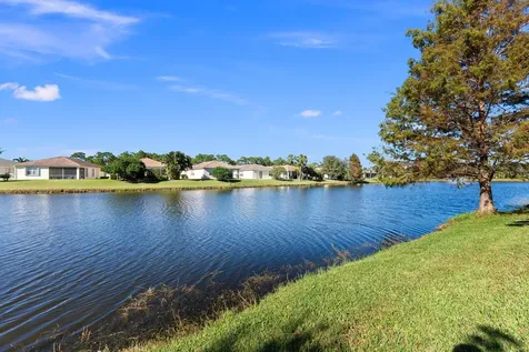 336 SW Coconut Key Way Port St Lucie FL 34986