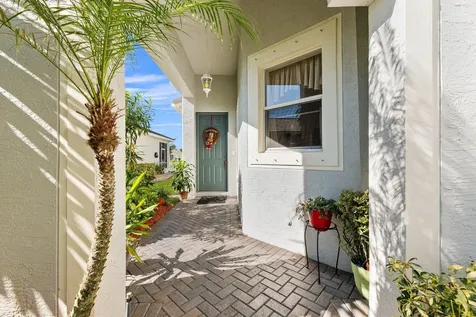 336 SW Coconut Key Way Port St Lucie FL 34986