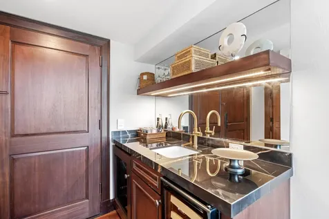 301 Australian Avenue Palm Beach FL 33480
