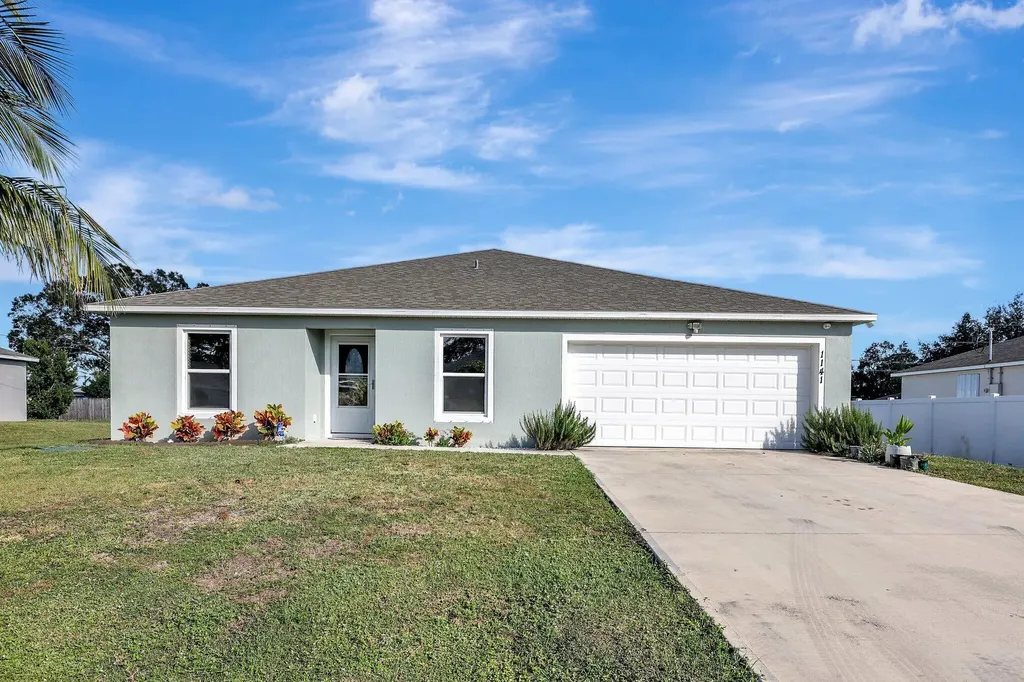 1141 SW Empire Street Port St Lucie FL 34983