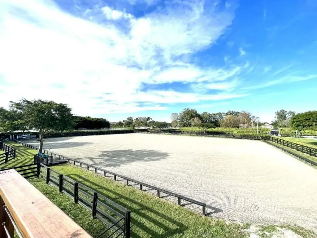 2705 Appaloosa Trail Wellington FL 33414