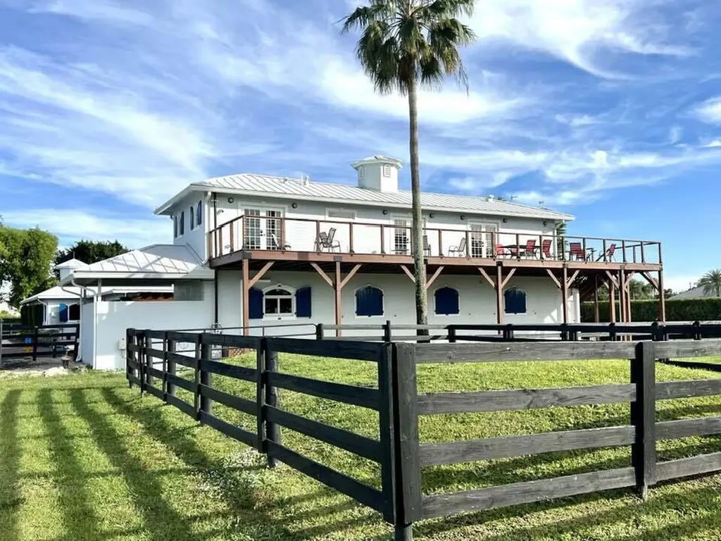 2705 Appaloosa Trail Wellington FL 33414
