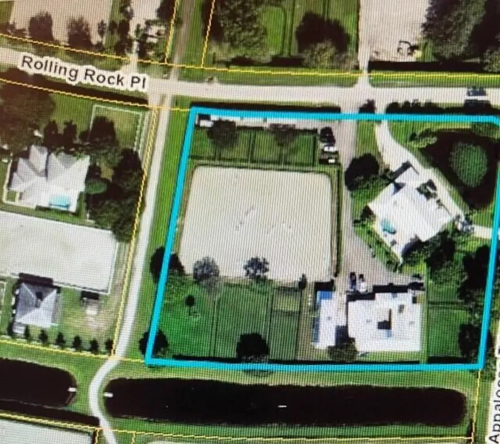 2705 Appaloosa Trail Wellington FL 33414