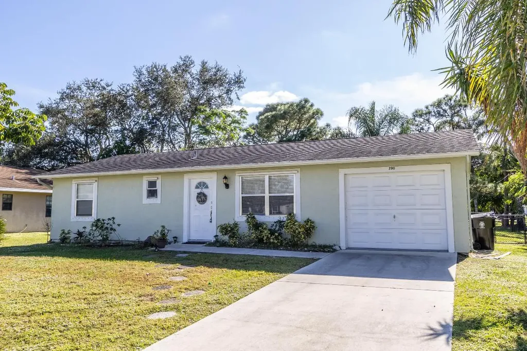 290 SW Airview Avenue Port St Lucie FL 34984