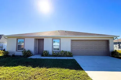 566 SW Grove Avenue Port St Lucie FL 34983