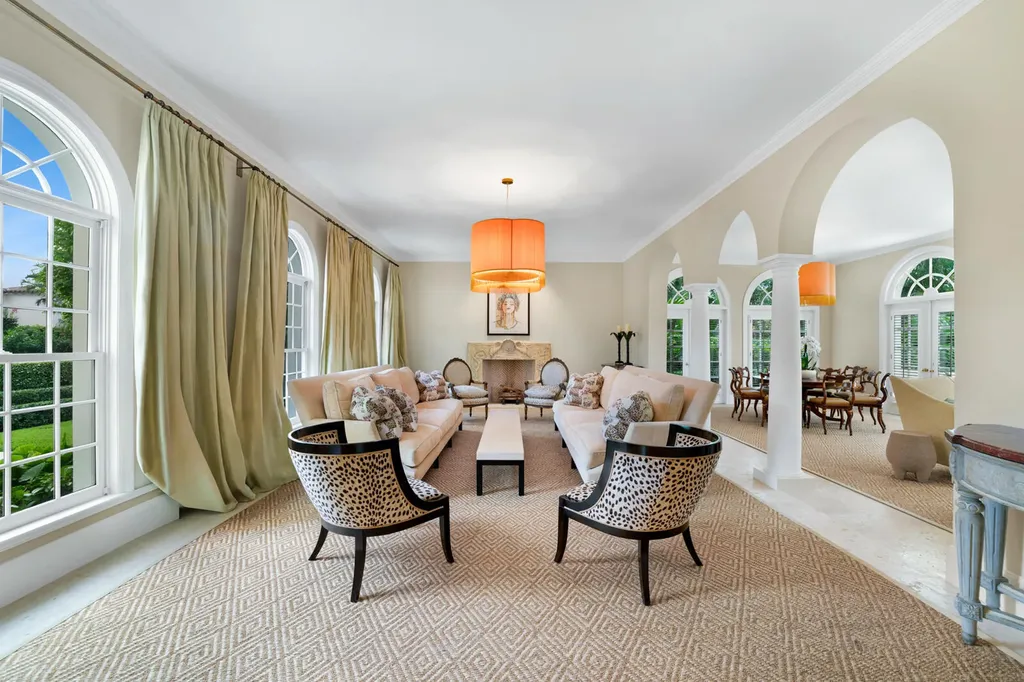 510 N Lake Way Palm Beach FL 33480