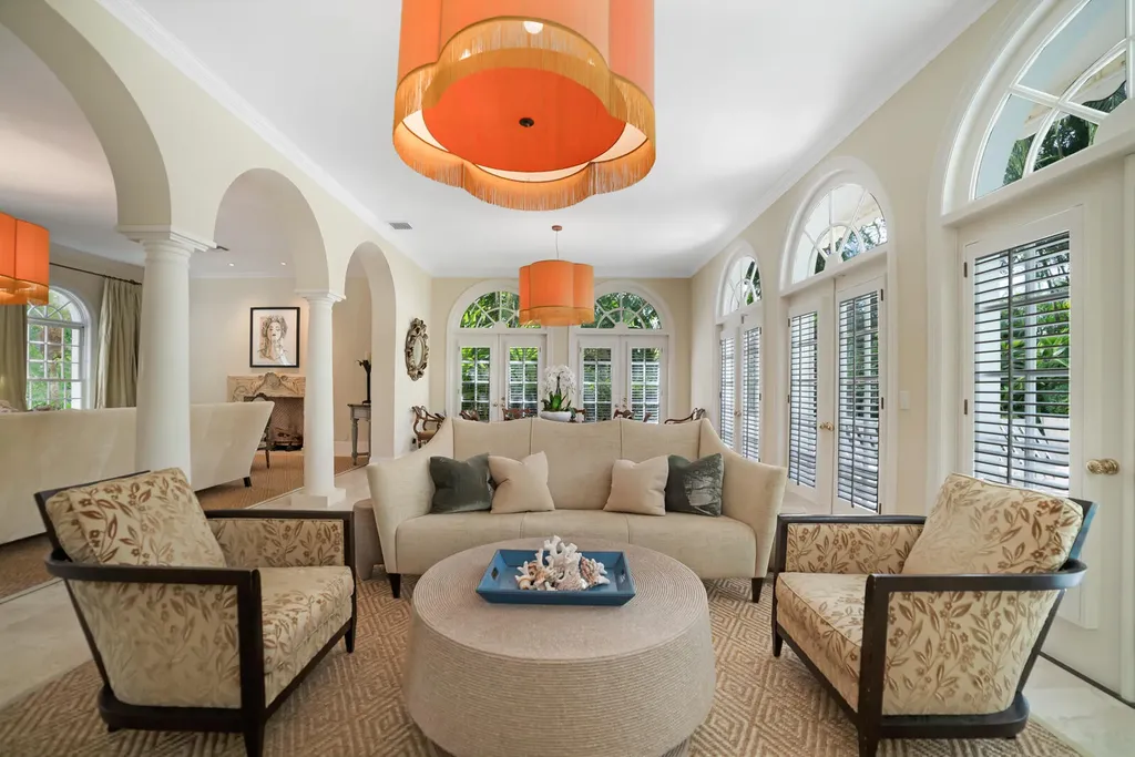 510 N Lake Way Palm Beach FL 33480