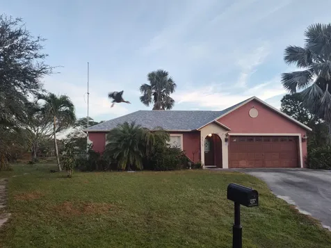 5213 NW Downy Court Port St Lucie FL 34983