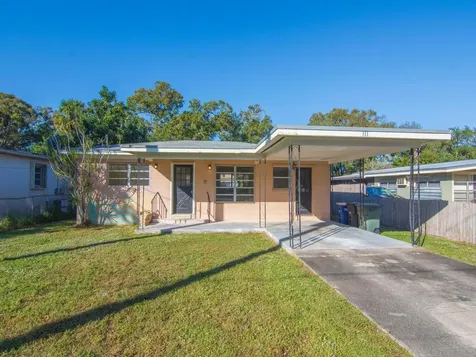 311 S 23rd Street Fort Pierce FL 34950