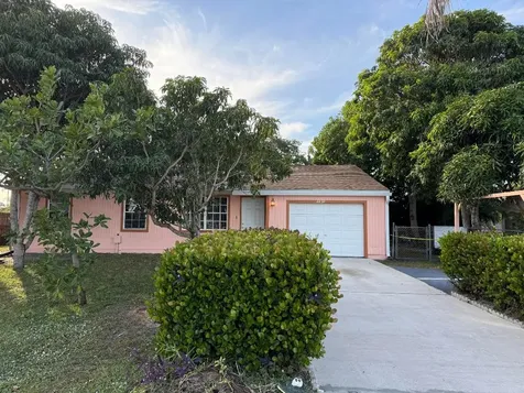 2292 SE Berkshire Boulevard Port St Lucie FL 34952