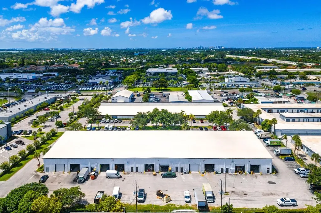 1979 10th Avenue N Lake Worth Beach FL 33461