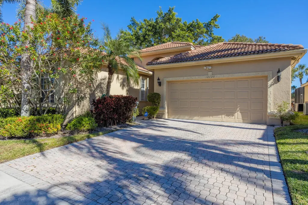 10722 Grande Palladium Way Boynton Beach FL 33436
