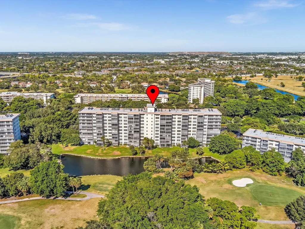 3510 Oaks Way Pompano Beach FL 33069