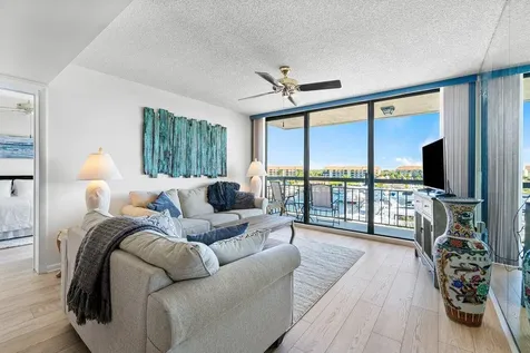 2401 Marina Isle Way Jupiter FL 33477