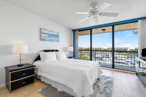 2401 Marina Isle Way Jupiter FL 33477