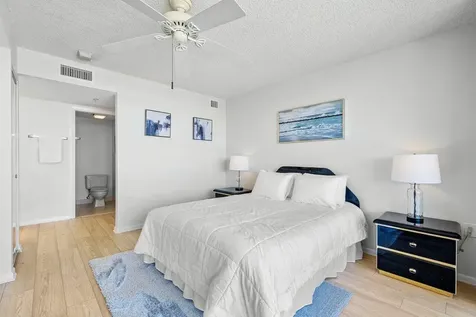 2401 Marina Isle Way Jupiter FL 33477