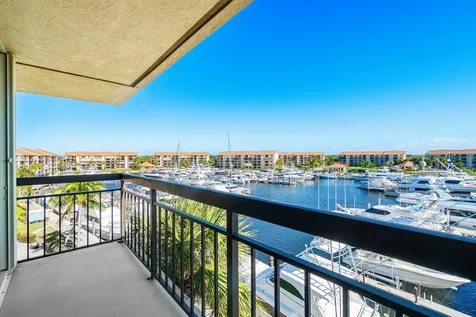 2401 Marina Isle Way Jupiter FL 33477