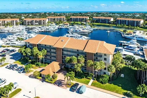 2401 Marina Isle Way Jupiter FL 33477