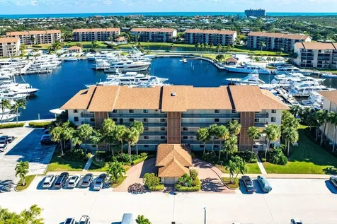 2401 Marina Isle Way Jupiter FL 33477