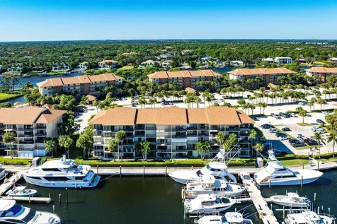 2401 Marina Isle Way Jupiter FL 33477