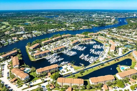 2401 Marina Isle Way Jupiter FL 33477