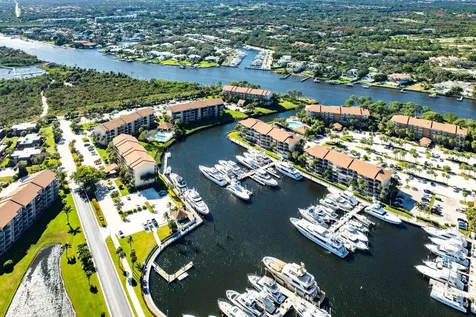 2401 Marina Isle Way Jupiter FL 33477