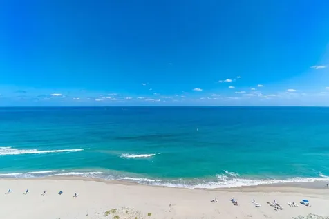 2401 Marina Isle Way Jupiter FL 33477