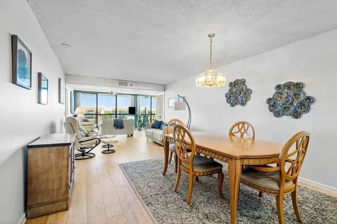 2401 Marina Isle Way Jupiter FL 33477