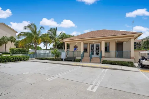 2401 Marina Isle Way Jupiter FL 33477