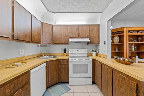 230 Pine Hov Circle Greenacres FL 33463