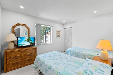 230 Pine Hov Circle Greenacres FL 33463