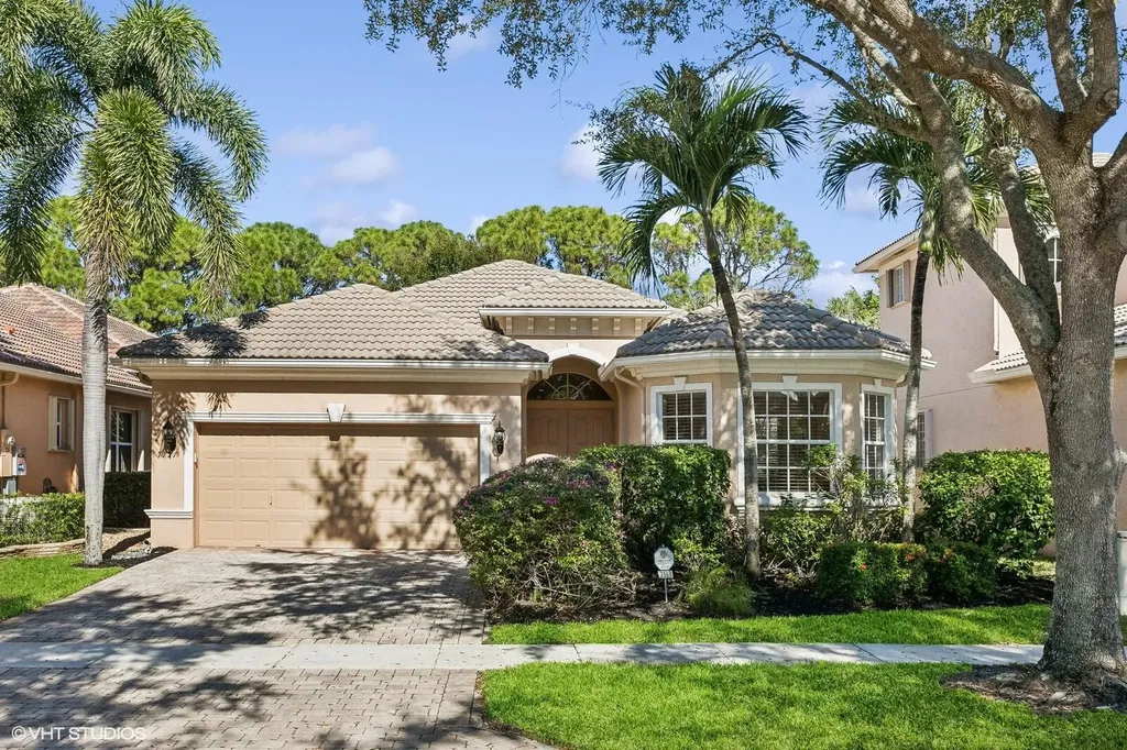 7197 Vesuvio Place Boynton Beach FL 33437