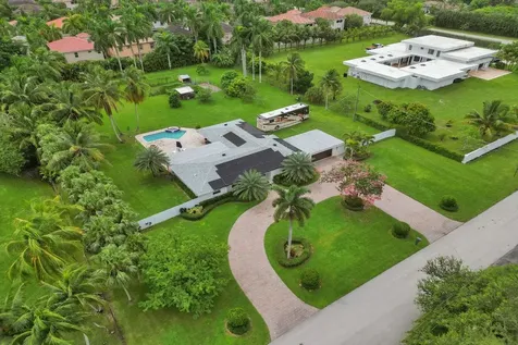 11700 NW 4th Street Plantation FL 33325