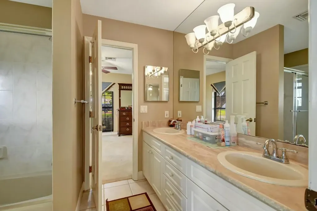 581 S Country Club Drive Atlantis FL 33462