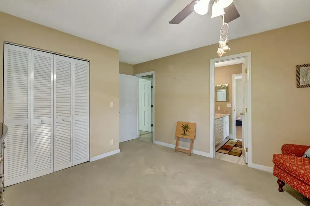 581 S Country Club Drive Atlantis FL 33462