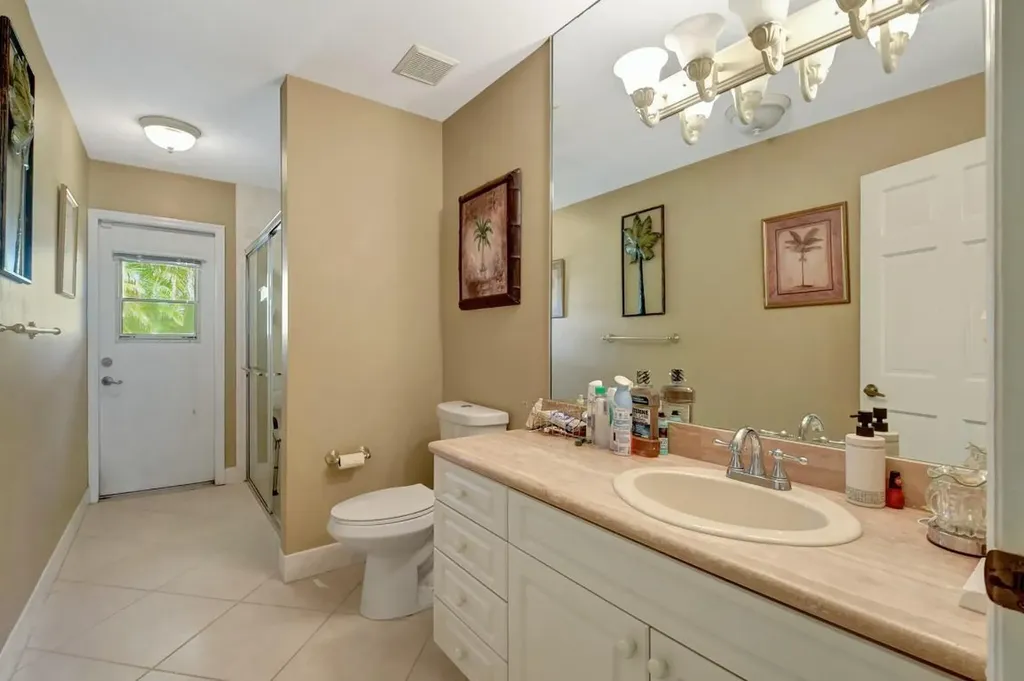 581 S Country Club Drive Atlantis FL 33462