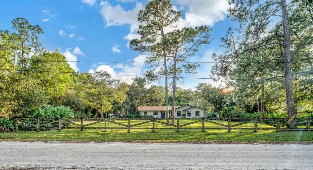11084 161st Street N Jupiter FL 33478