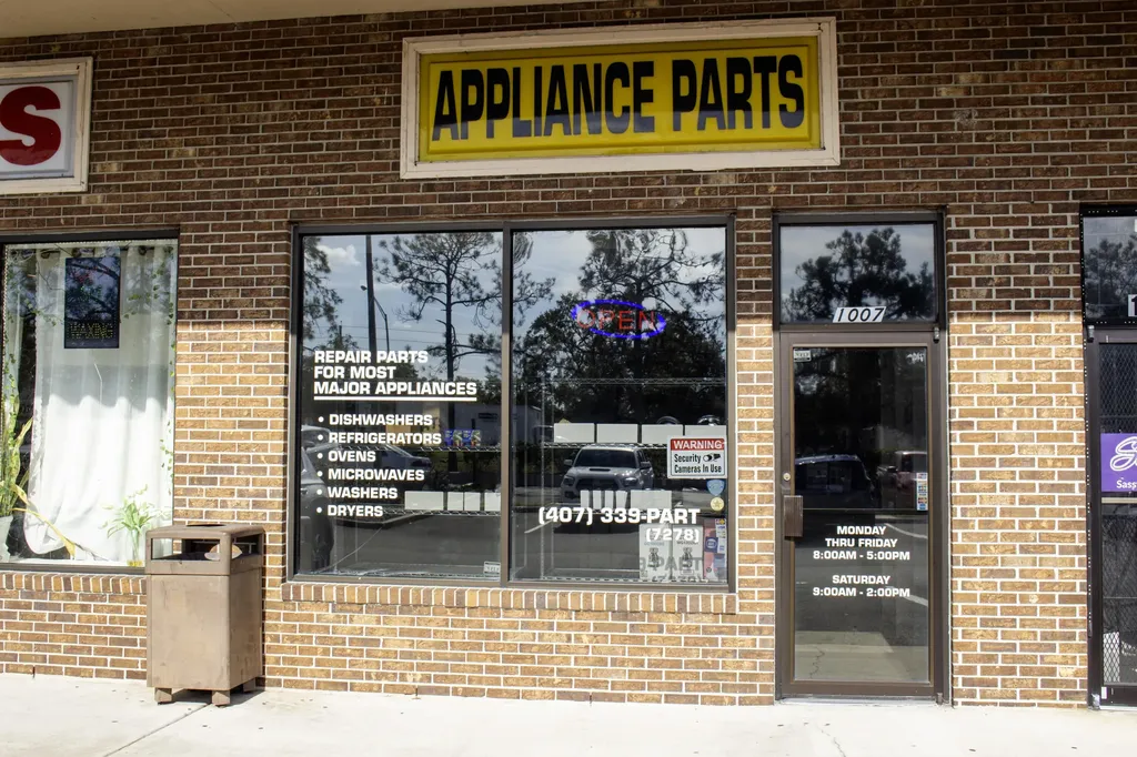 851 W State Route 436 Altamonte Springs FL 32714
