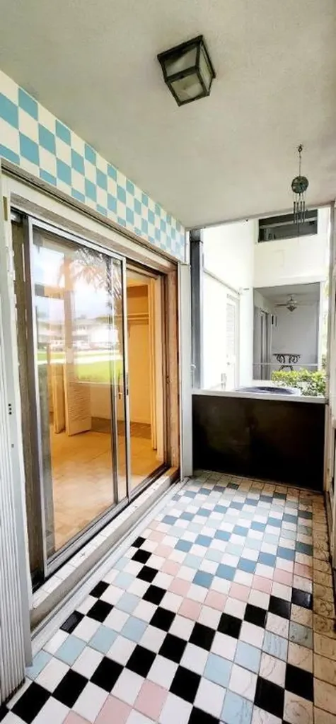 6 Coventry A West Palm Beach FL 33417