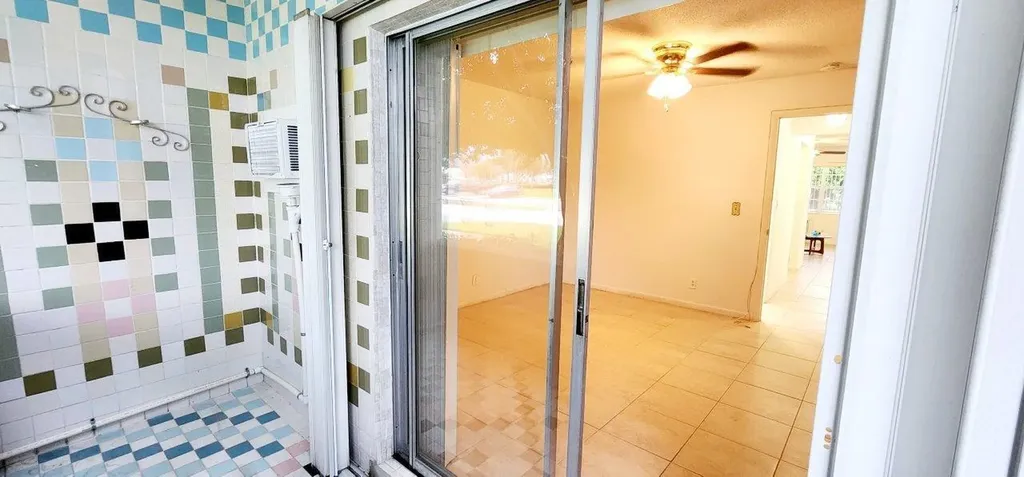 6 Coventry A West Palm Beach FL 33417