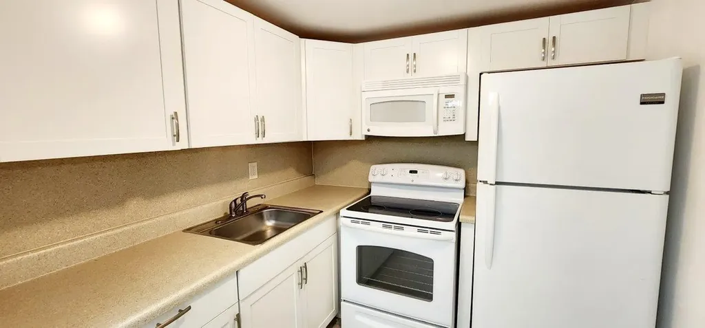 6 Coventry A West Palm Beach FL 33417