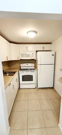 6 Coventry A West Palm Beach FL 33417
