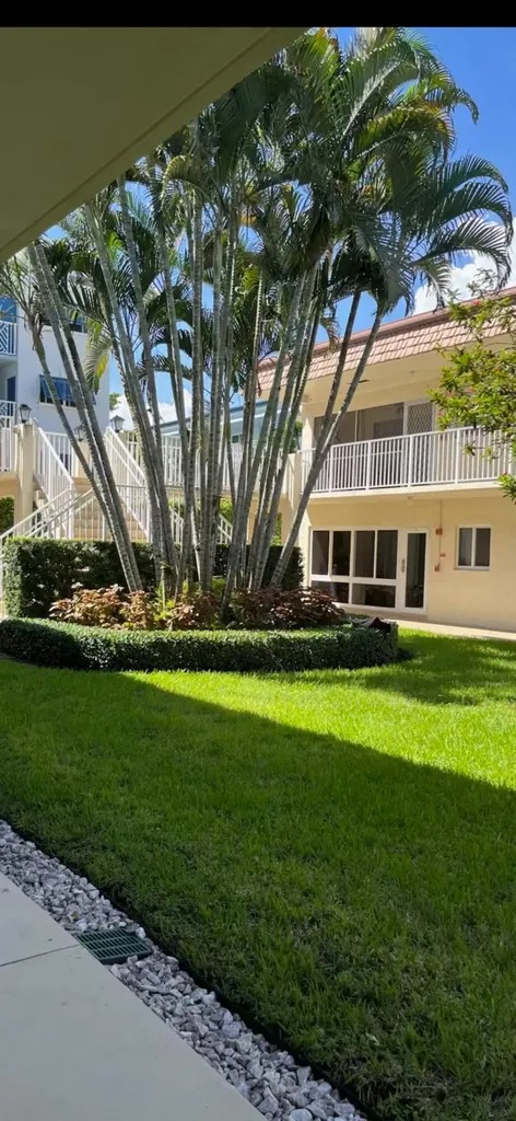 640 Snug Harbor Drive Boynton Beach FL 33435