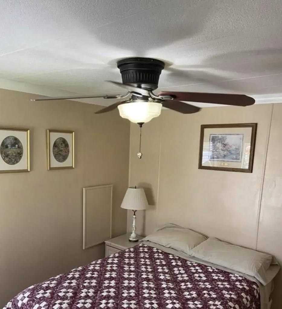 19124 Meadowbrook Court Fort Myers FL 33903