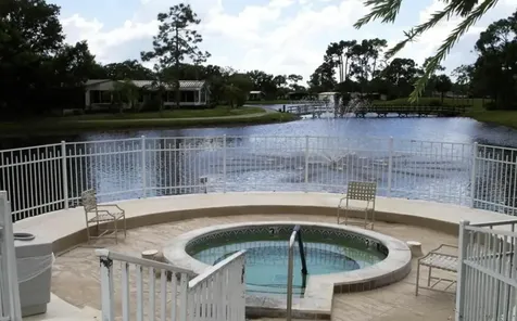 19124 Meadowbrook Court Fort Myers FL 33903