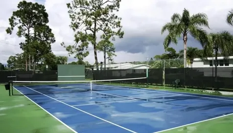 19124 Meadowbrook Court Fort Myers FL 33903