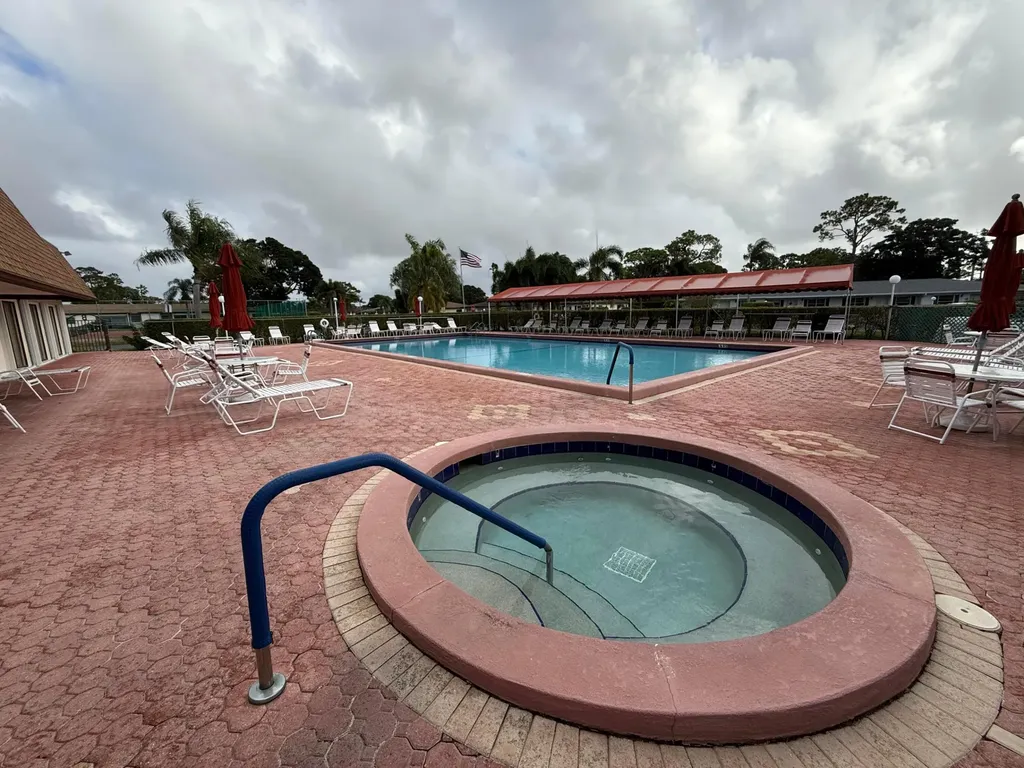 5139 Poppy Place Delray Beach FL 33484