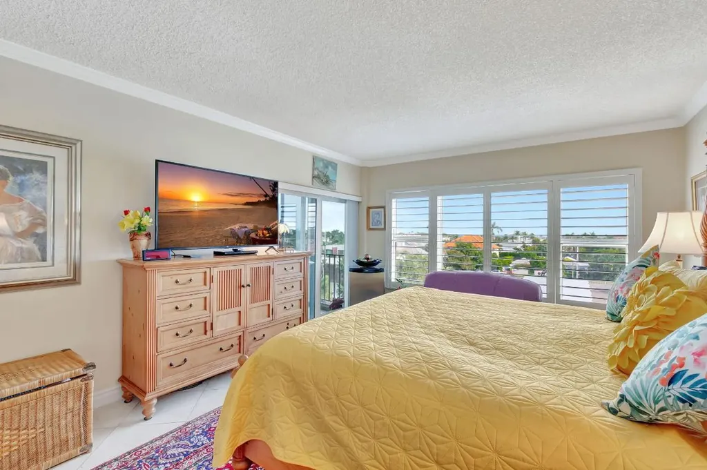 220 Macfarlane Drive Delray Beach FL 33483